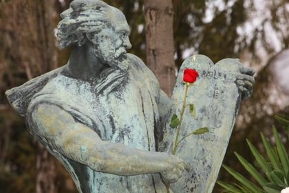 Посолството на България в Загреб отдаде почит на жертвите на Холокоста